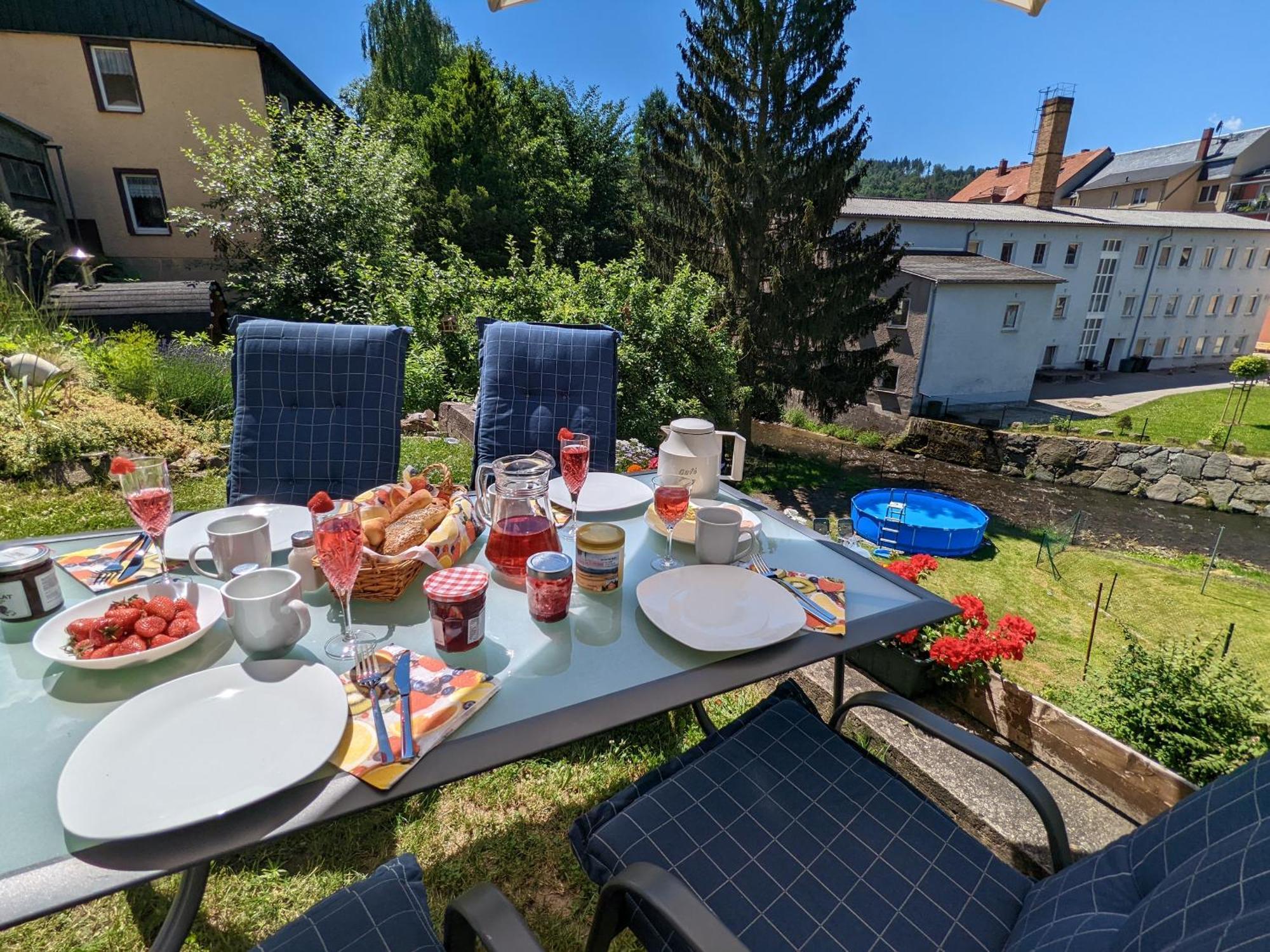 Uo3 - Urlaubsmagie- Urlaubsoase Mitten In Sebnitz Dış mekan fotoğraf
